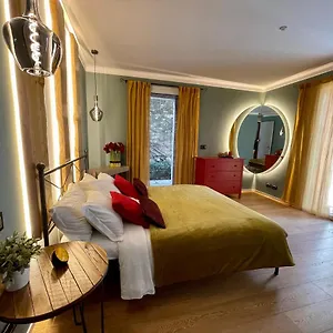 https://villa-bianca-como.it-lombardy.com